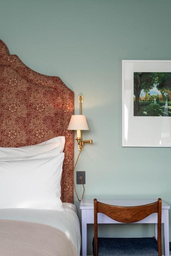 The Observatory Hotel Christchurch Luaran gambar A wall light