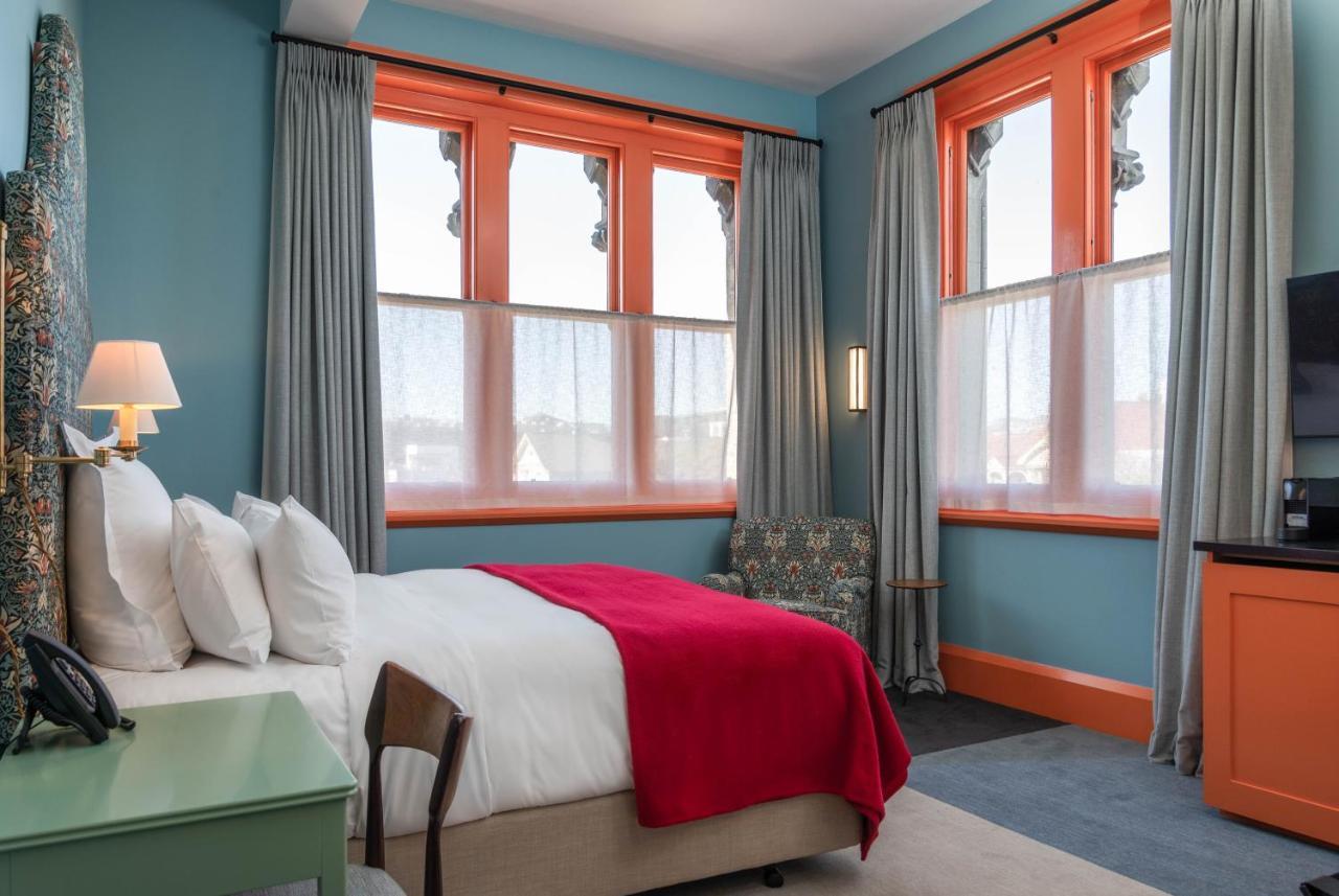 The Observatory Hotel Christchurch Luaran gambar A guest room at Hotel Valencia