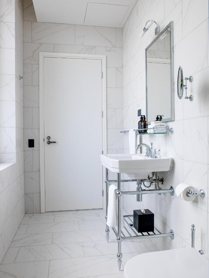 The Observatory Hotel Christchurch Luaran gambar Bathroom